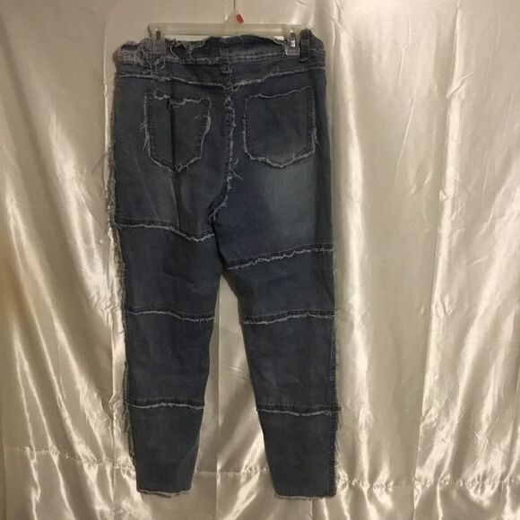 Elite Patchwork Light Wash Unfinished Raw Hem Skinny Jeans 13 - Picture 2 of 16
